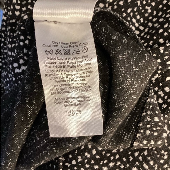 Cozy DKNY fall & winter black and white jumper dress Size 14 poly/rayon - Picture 11 of 12